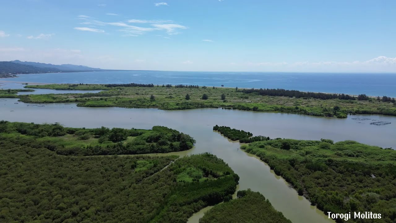 Bakawan Eco-Tourism Park - 4k Aerial View