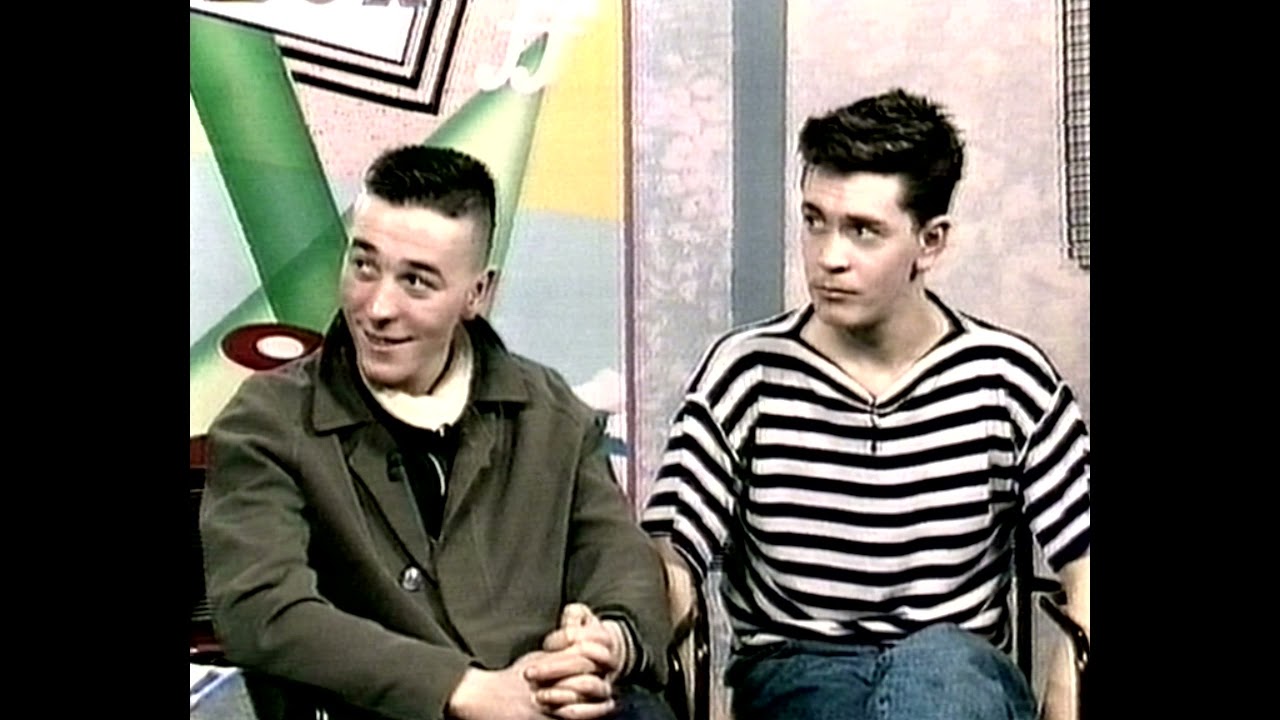 The Pale Fountains Interview, Music Box 1985 YouTube