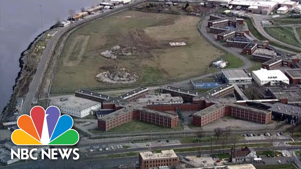 In Depth Look At Life On Rikers Island Hell Plain And Simple 
