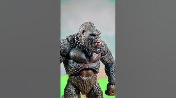 Perfect for Godzilla and Kong #monsterverse #godzilla #kong #hiyatoys #keithdavid #ronperlman