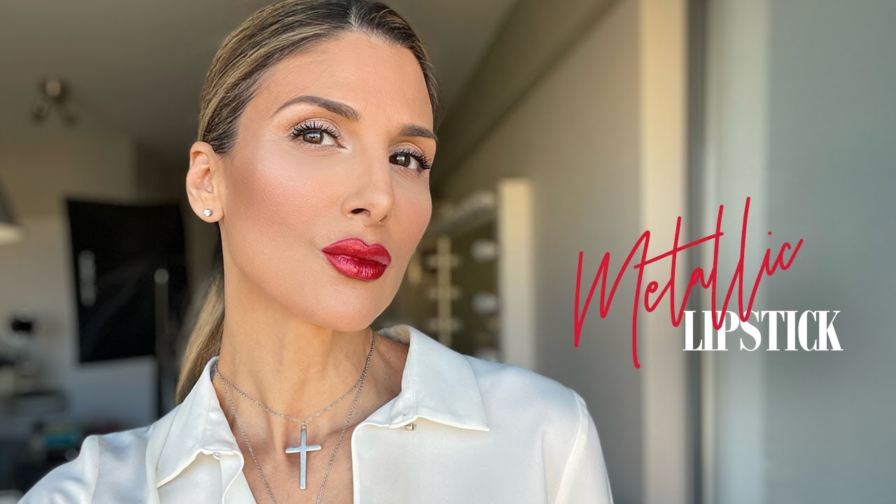 Μetallic Lipstick | Roula Stamatopoulou