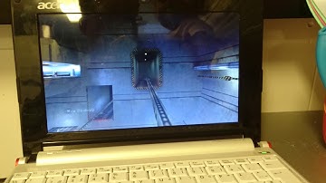 Half life steam puppy Linux on an acer aspire one