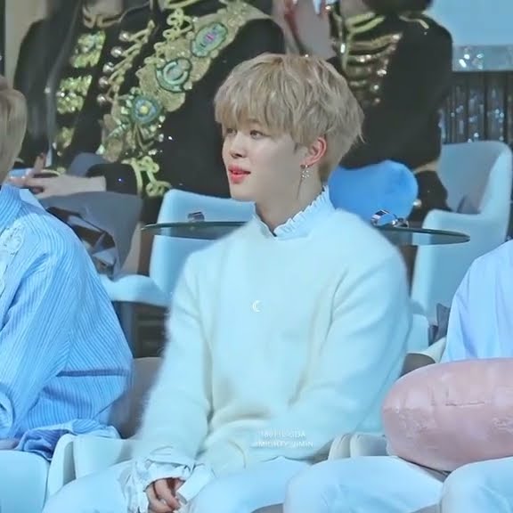 jimin imut banget 😘💜 #jimin #parkjimin #bts