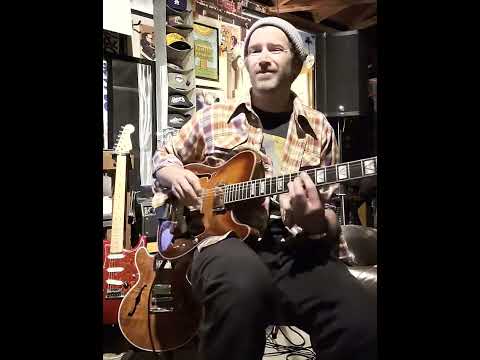 Maxey Archtops Lark Guitar Demo by Mark Masson - Blues