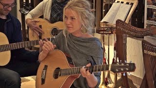 Sol Heilo & Band  - America  - live @ folkfriends music store chords