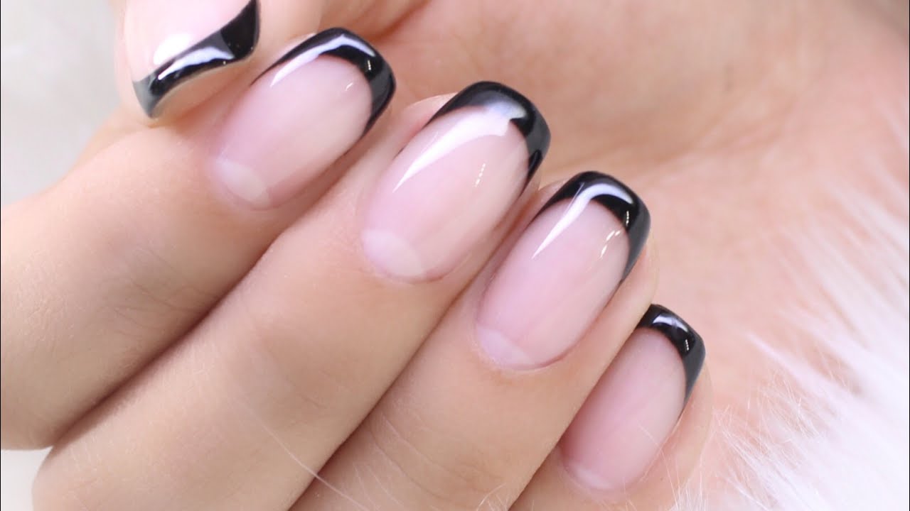 How To: Black French Tip - Youtube