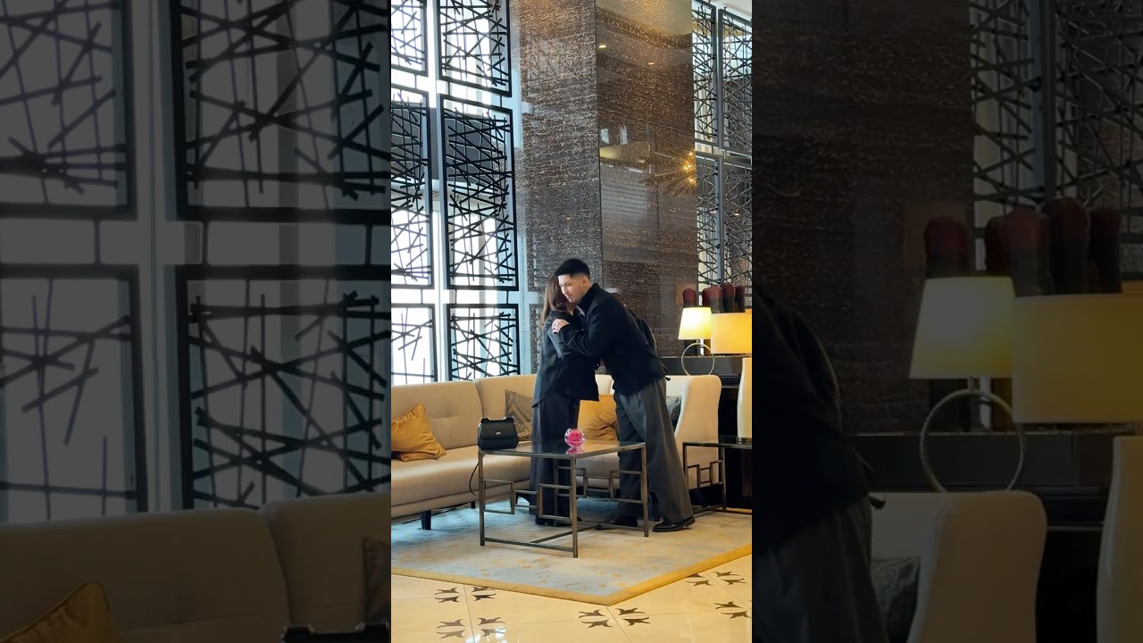 Потные подмышки, еще и воняют? Подкаст с героиней ролика