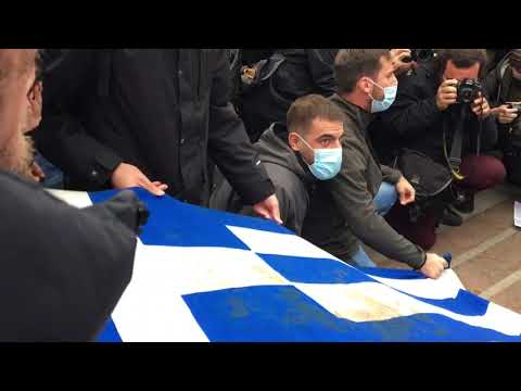 Πολυτεχνείο σημαία