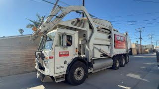 Ware Peterbilt 320 Dadee Mantis Front Loader