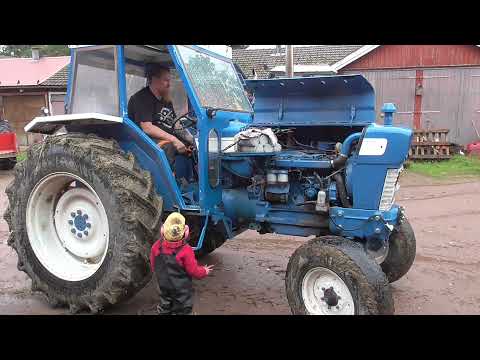 Video: Kuinka paljon hevosvoimaa Ford 5000 -traktorissa on?