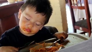 cnn distraction watch twins fall asleep eating spaghetti