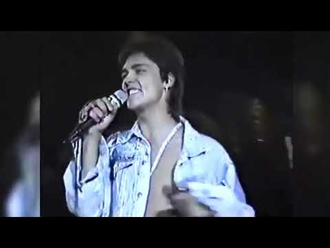 Юрий шатунов 1991. Юрий шатунов концерт в москве 02. Шатунов концерт 90. Юрий шатунов концерты 2020. Юра шатунов концерт 2021.