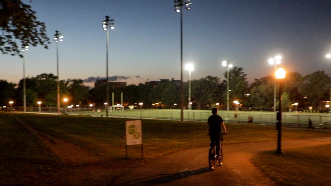 How do Montrealers feel about the curfew ending?