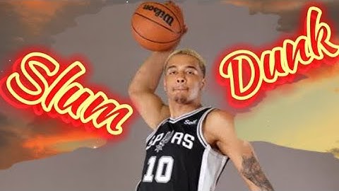 Jeremy Sochan posterize dunk on Domantas Sabonis 11/18/2022