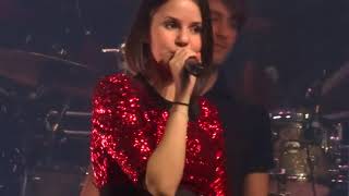 Video thumbnail of "Marina Kaye - Vivre - Live @ La Madeleine - Brussels"