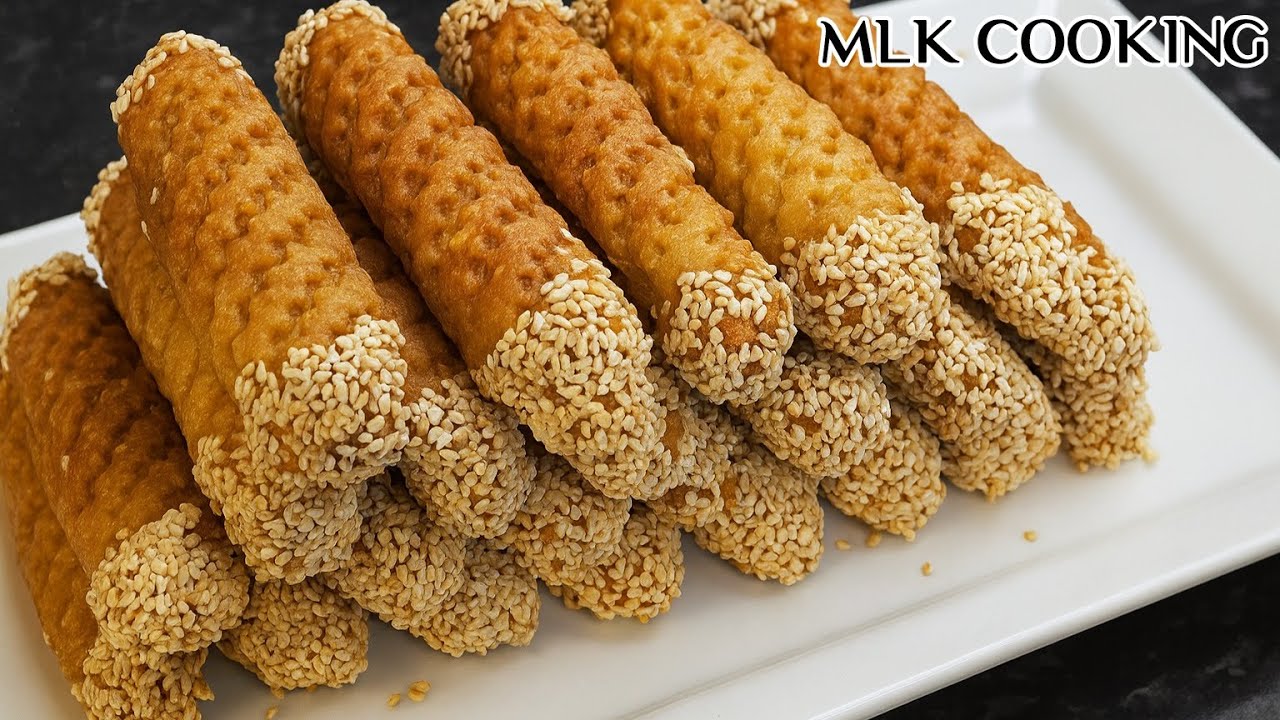 Griwech with almond filling, the taste is absolutely divine | قريوش بحشوة اللوز, الذوق في قمة الروعة