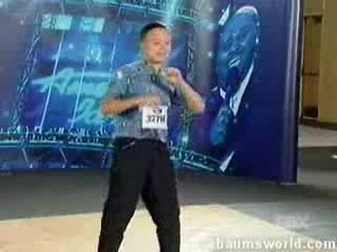 วีดีโอ: William Hung มูลค่าสุทธิ: Wiki, แต่งงานแล้ว, ครอบครัว, งานแต่งงาน, เงินเดือน, พี่น้อง