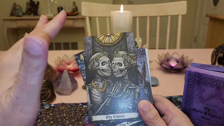 Kickstarter The Myths and Legends Tarot Unboxing