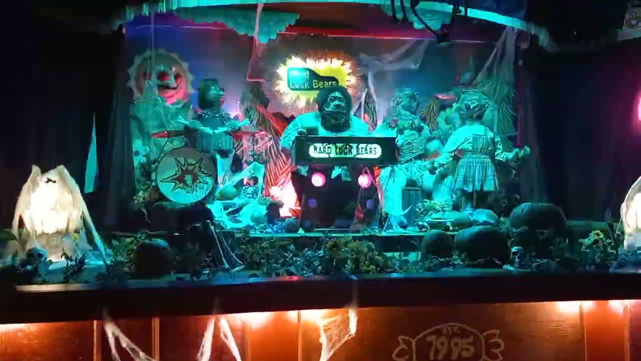 The rock afire explosion from fnaf 1 music