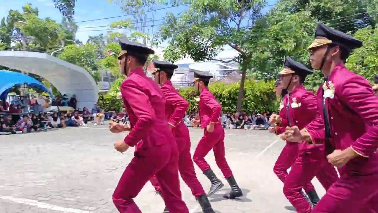 PASKIBRA SMA N 1 SEMARANG dalam LKBB LOPTASIKU 8 UDINUS 2024