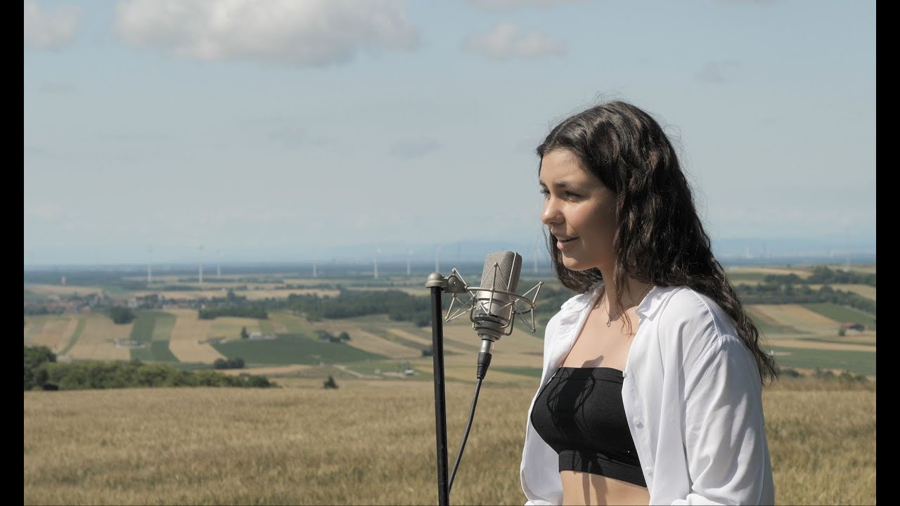 Emma Höllisch - It´s Like Heaven