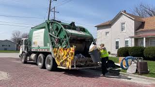 WM ACX Garbage Truck Packing Cleanup Bulk + More