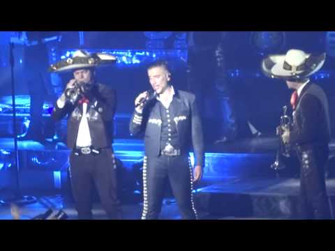 Alejandro Fernández Popurri Luna Park Buenos Aires Argentina 08072015