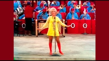 Dusty Springfield • “You Don’t Have To Say You Love Me” • 1968 [Reelin