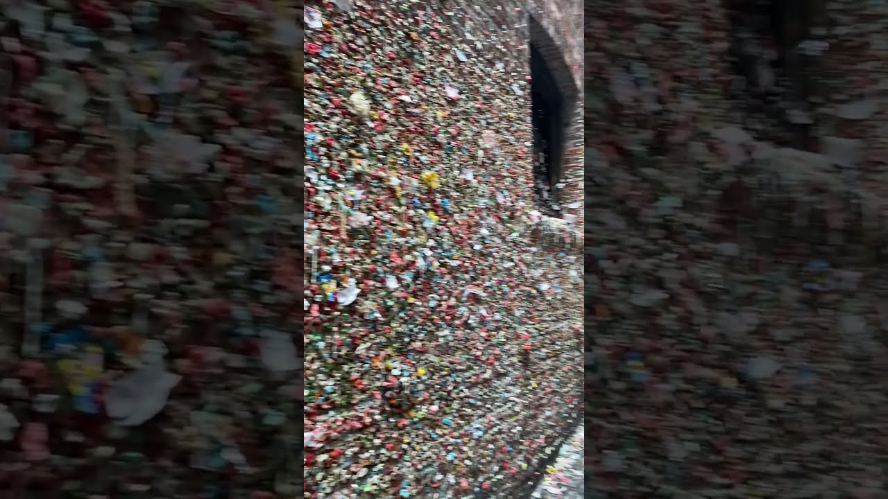 The Famous Gum Wall | Exploring the USA
