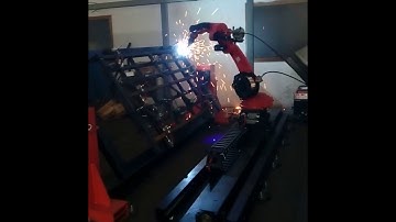 welding robot plus linear rails