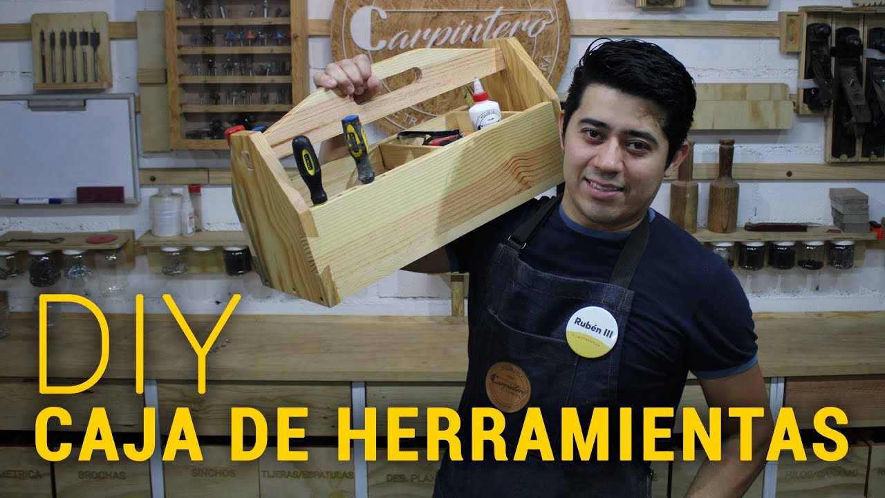 Caja de herramientas de madera para construir