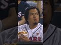 #fyp #shorts #trendingnow #DoosanBears #BaseballMoments #StadiumFood #MakanBurger #shortvideo