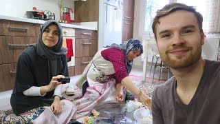 LIVING WITH A TURKISH FAMILY IN IZMIR