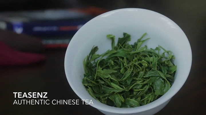 Xin Yang Mao Jian Tea Brewing in Gaiwan Tea Cup - ...
