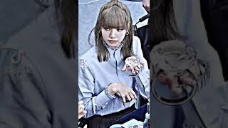 Blackpi̇nk Li̇sa Havali Edi̇t