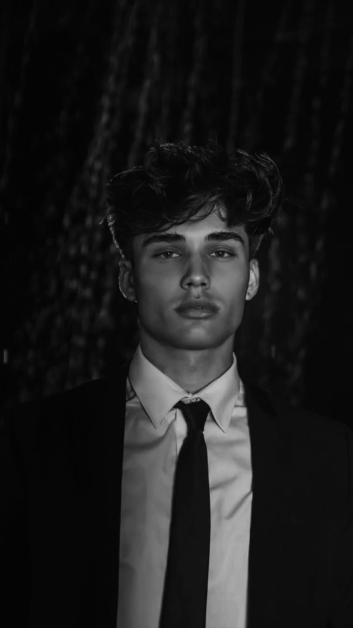 Brady Potter | rain room photoshoot | yourfriendandre