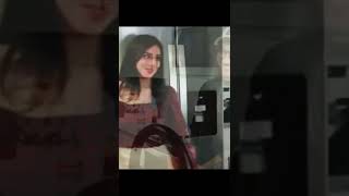 Zein Viendo Como Baila Deargia