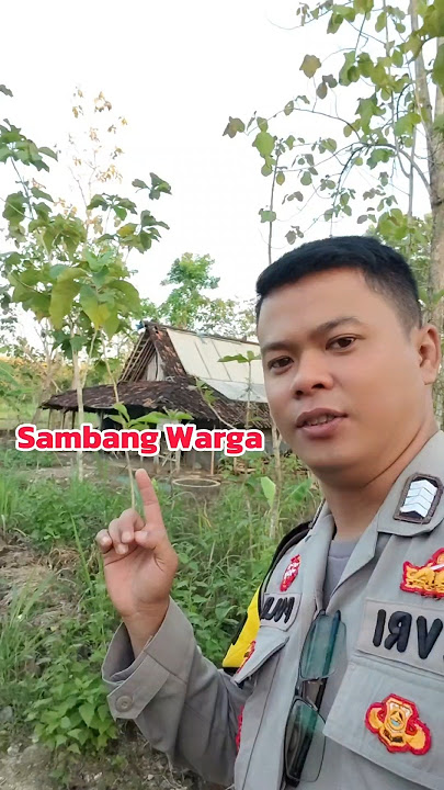 Visiting residents makes people emotional #policevisit #bhabinkamtibmas