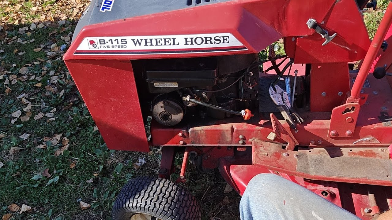 Wheel Horse B115. - YouTube