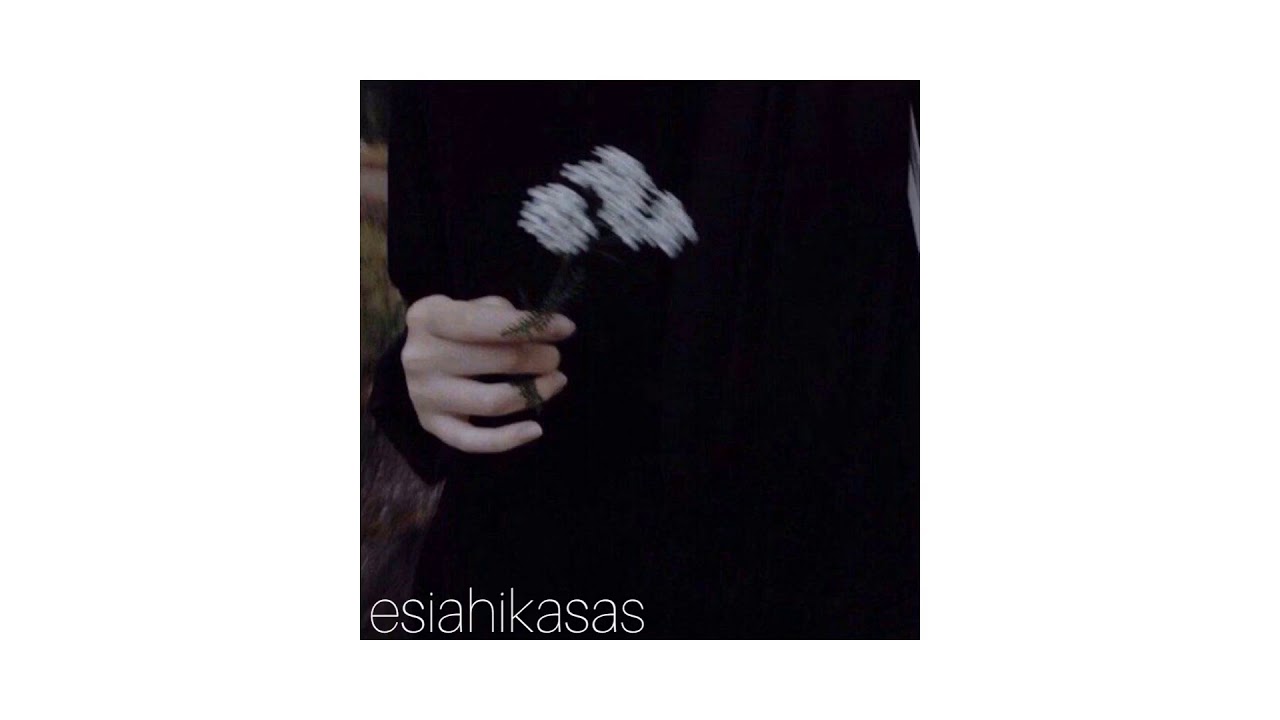 If U Seek Amy - Britney Spears ( slowed down - lower pitch )