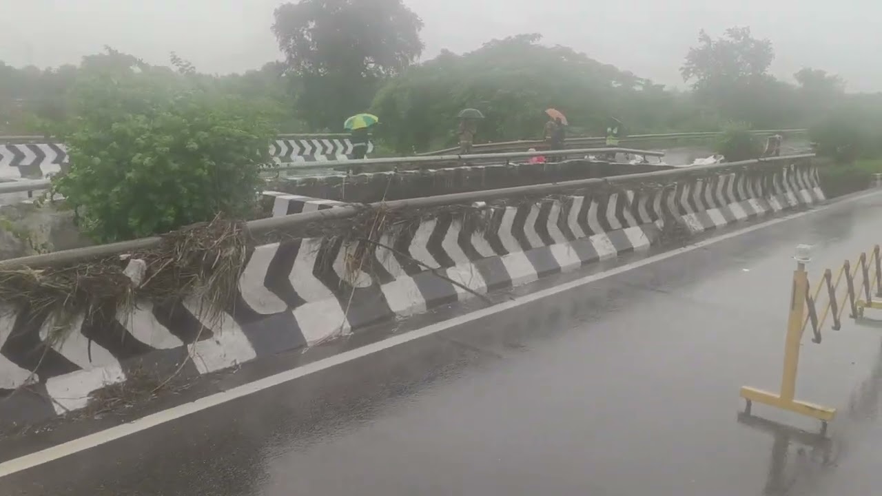 Kamareddy floods complete but NH-44 Road damege