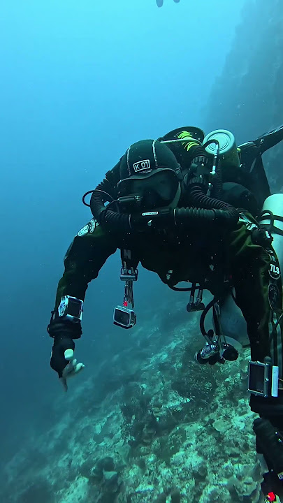 Fun diving after jj-ccr Instructor course. Credit: Kim Jin Ho #ccrdiving #jjccr