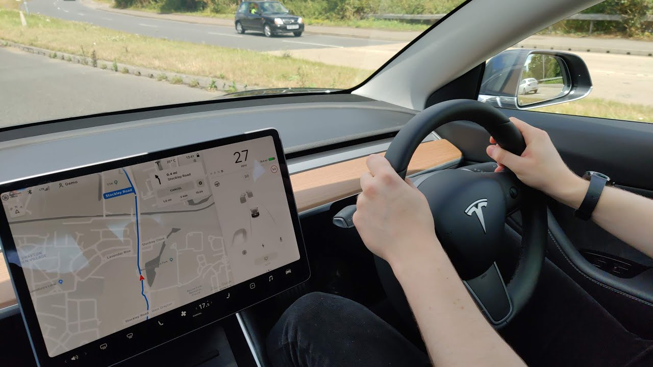 Tesla Model 3 Test Drive (SR+ / UK / RHD) - YouTube