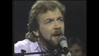 The Whole World's in Love When You're Lonely - Fred Knobloch (B.J. Thomas)