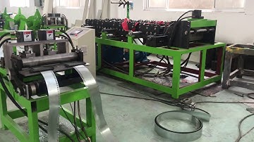 Flexible duct connector machine machine