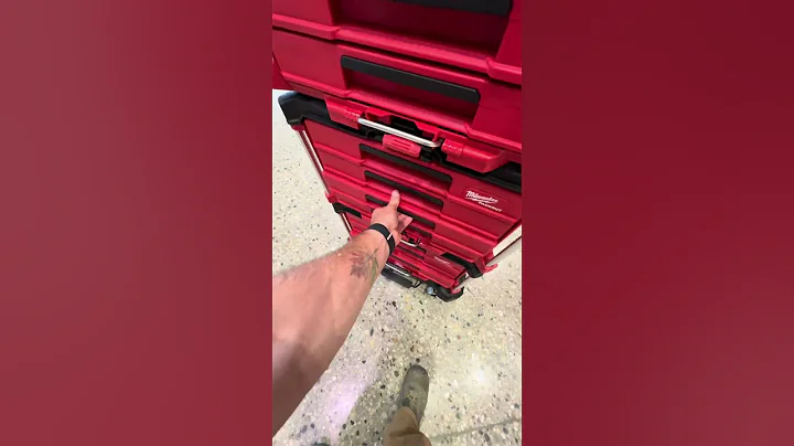 366 PC. MASTER MECHANICS HAND TOOL SET WITH PACKOUT DRAWERS AND DOLLY #milwaukeetool #automobile