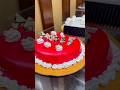 Cake cutting 🤷♂️ #cake #dessert #buffet #shorts #ytshorts #vairalvideo