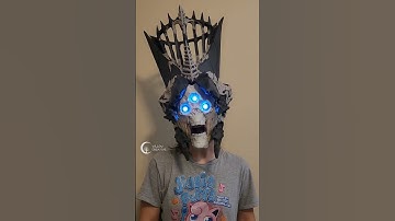 Creating a mechanical mask for Savathûn cosplay from Destiny 2