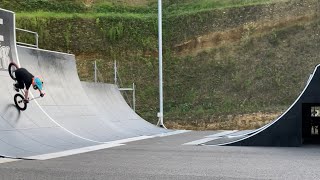 Bad crash at the skatepark and comp in France!