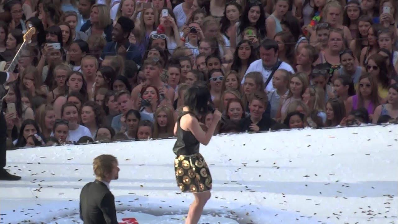 Carly Rae Jepson - Call Me Maybe - Summertime Ball Carly Rae Jepson - Call Me Maybe - Summertime Ball